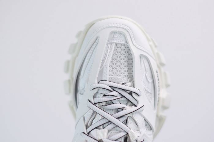 BLCG Track Trainer white and black 542436 W3AC1 9010