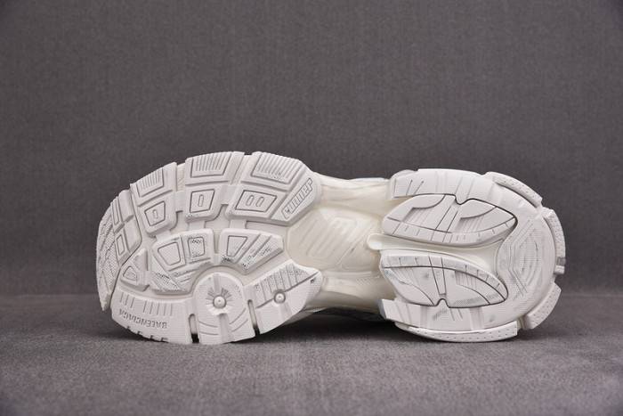 Ba*len*cia*ga -runner