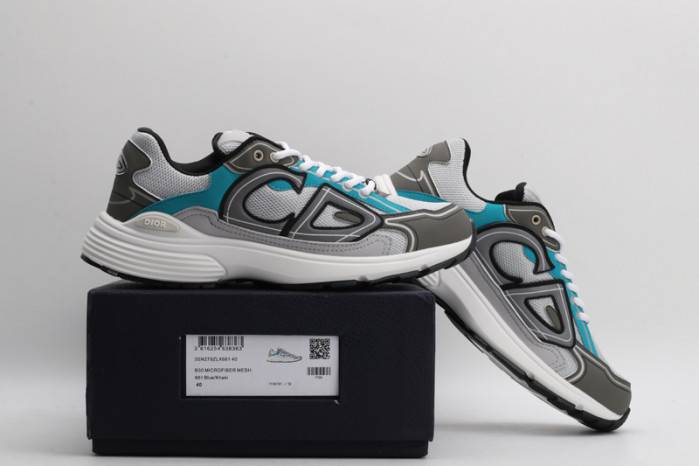 D10R B30 SNEAKER