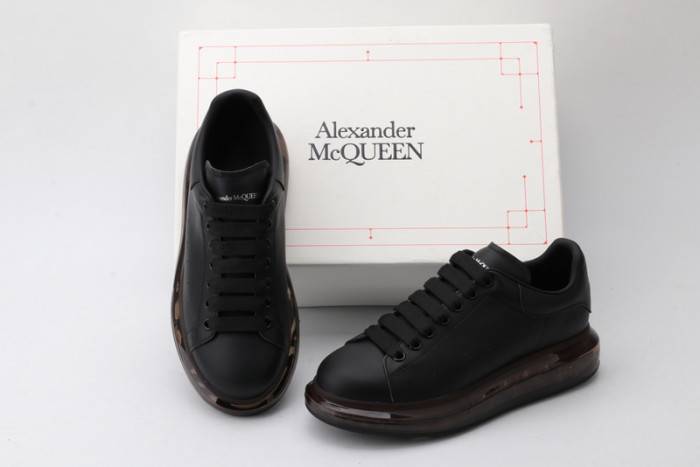 MQ Sneakers
