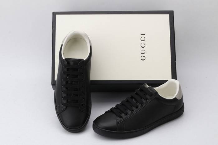 G*u*i ace embroidered low-top sneaker 431942a38g09064