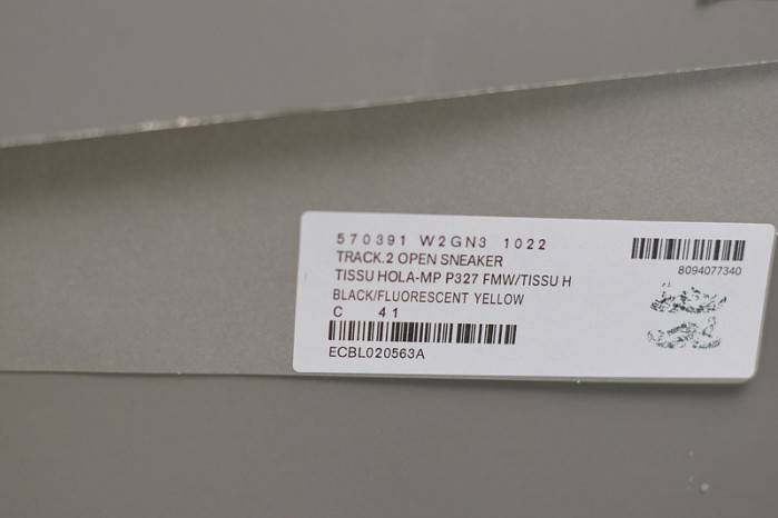 BLCG Track.2 black fluorescent and yellow 570391 W2GN3 1022