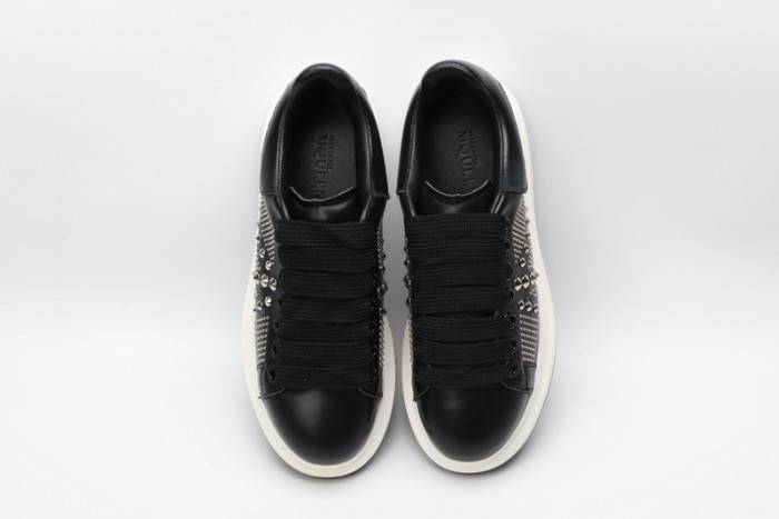 MQ Sneakers