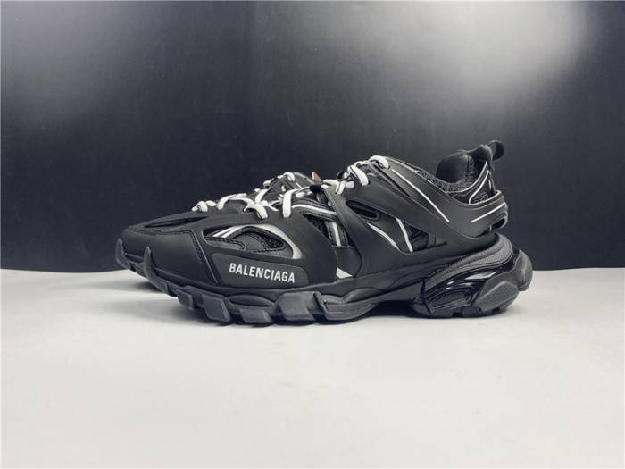 BLCG Track Trainer black 542436-W1G81-2045