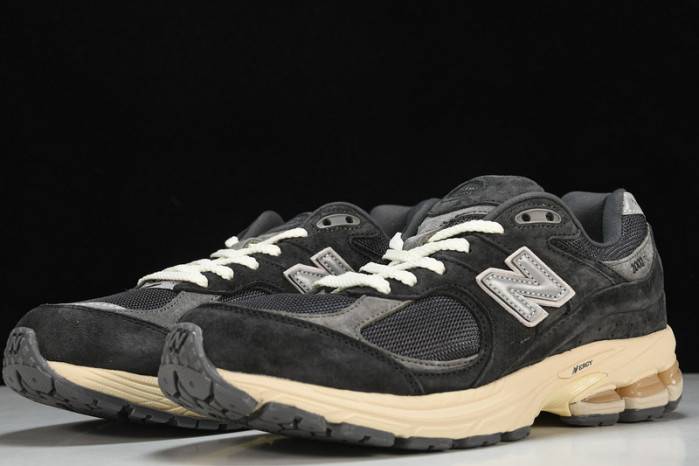 NEW BALANCE Q26 New Balance M2002RHO