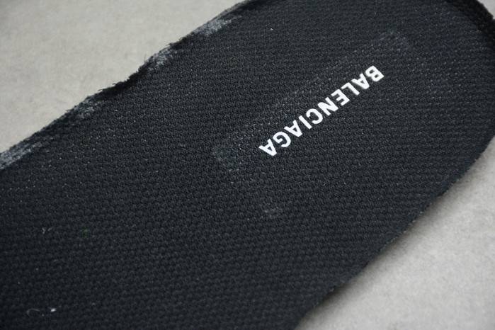 BLCG Track.2 Beige Luorescent Yellow (W) 568615W2GN55819