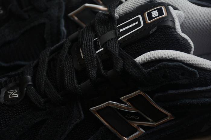 New Balance 1906D “Refined Future” M1906DD