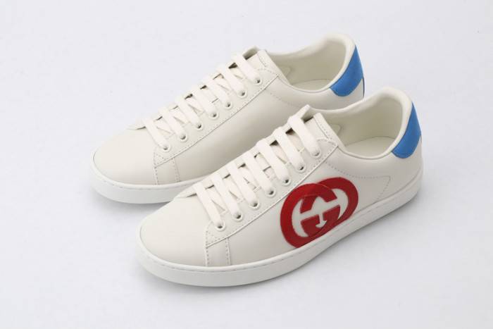 GUCC Ace Embroidered Low-Top Sneaker 431942A38G09066