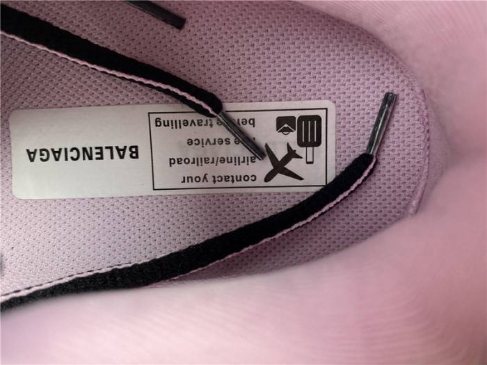 BLCG Track Trainer pink and black lighted 542023 W3AC1 1050