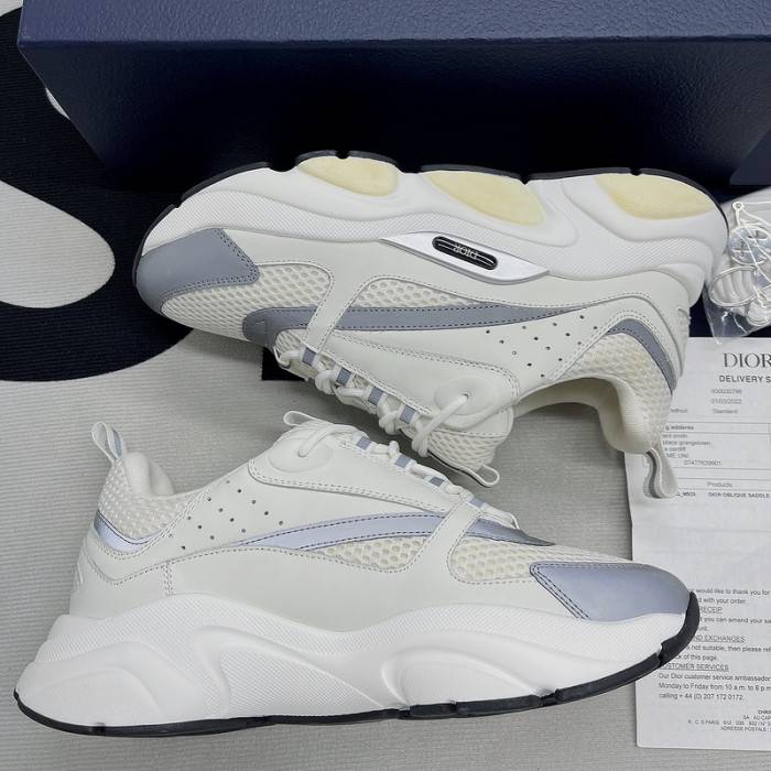 D10R B22 TRAINER SNEAKER