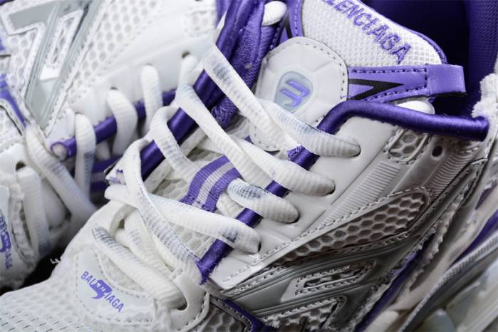 Ba*len*cia*ga -runner