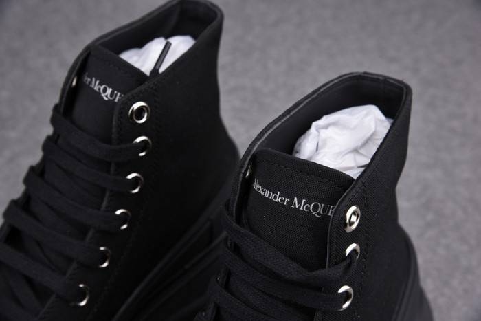 MQ Sneakers