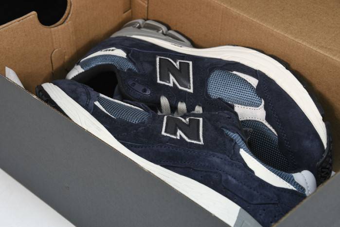 NEW BALANCE Q26 New Balance M2002RDF