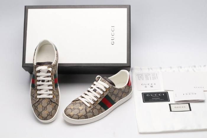 G*u*i sneaker