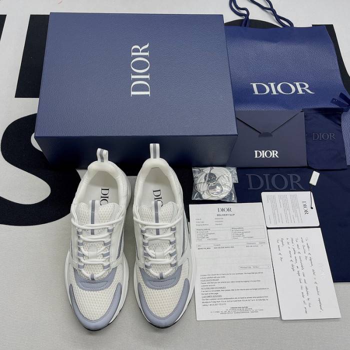 D10R B22 TRAINER SNEAKER