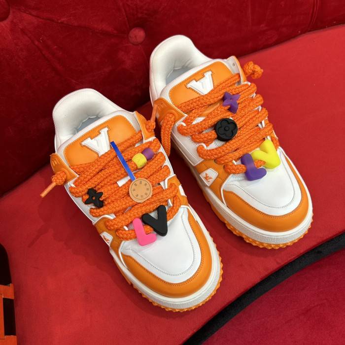 LOUI VUITTO SNEAKER