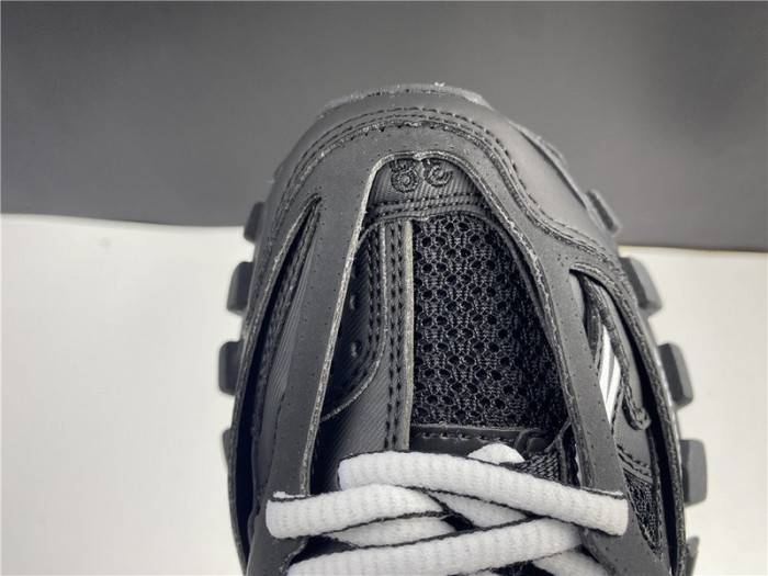 BLCG Track Trainer black 542436-W1G81-2045