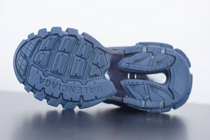 BLCG Track Trainer Dark Navy 542023 W2LA1 4107