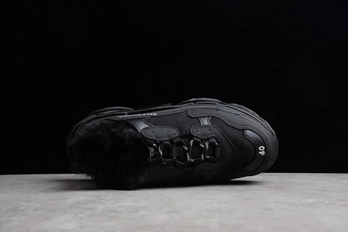 BLCG Sneaker Triple.s.