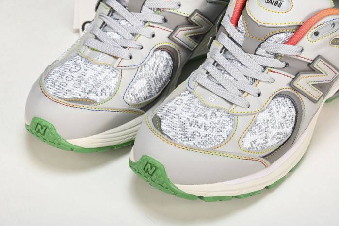 NEW BALANCE Q26 New Balance ML2002RGD