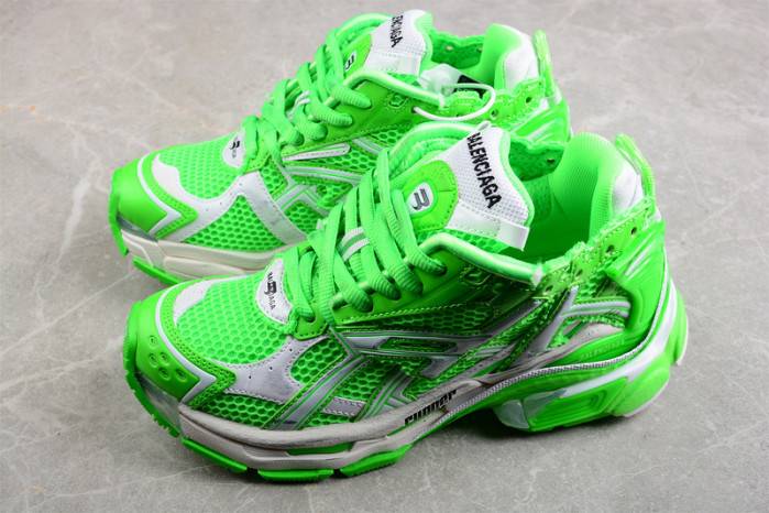 Ba*len*cia*ga -runner