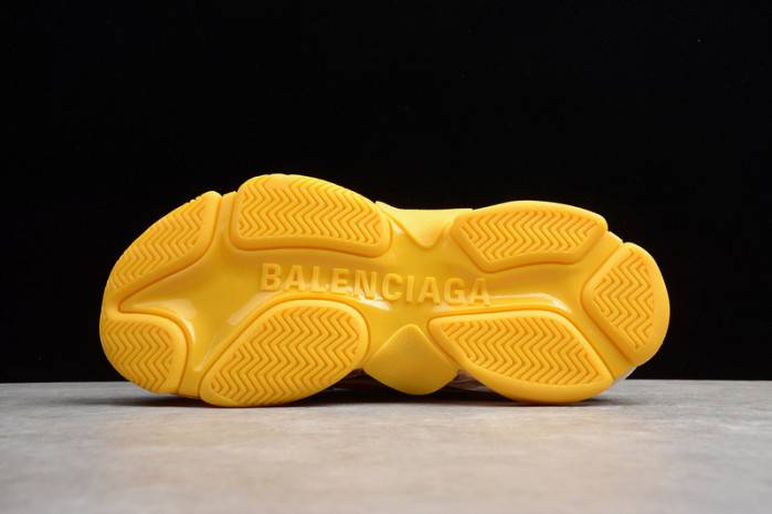 BLCG TRIPLE TRAINER ‘BLACK ORANGE’ 541624 W09E1 1766