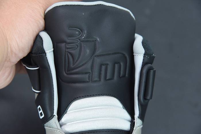 LOUI VUITTO SNEAKER