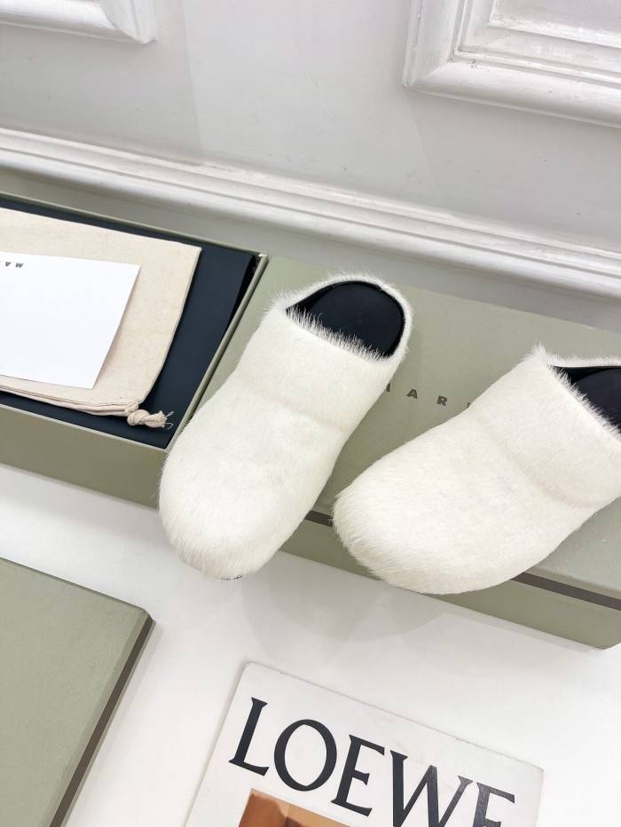 MARNI TEXTURED CALF HAIR CLOG SLIPPERS-WHITE MR1