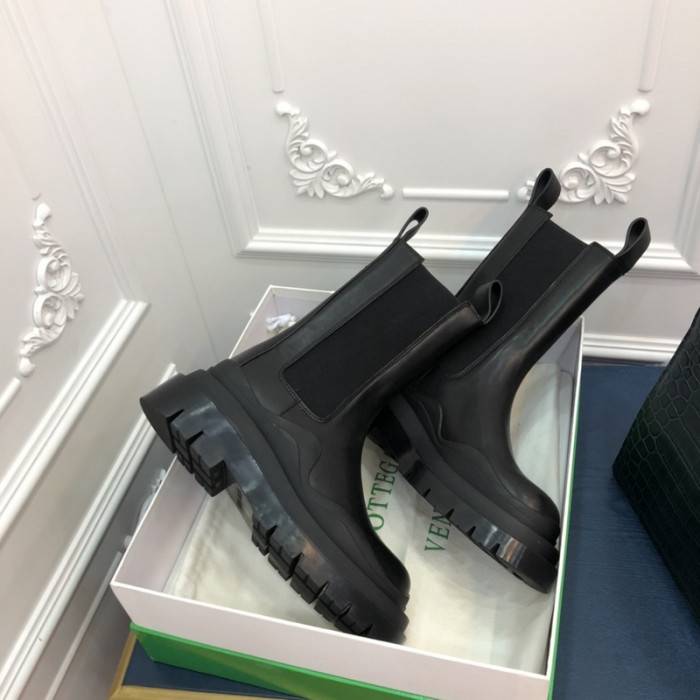 bo*te*ga Ve*ne*ta boots