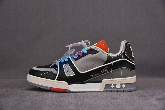 LOUI VUITTO SNEAKER