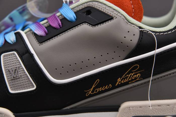 LOUI VUITTO SNEAKER