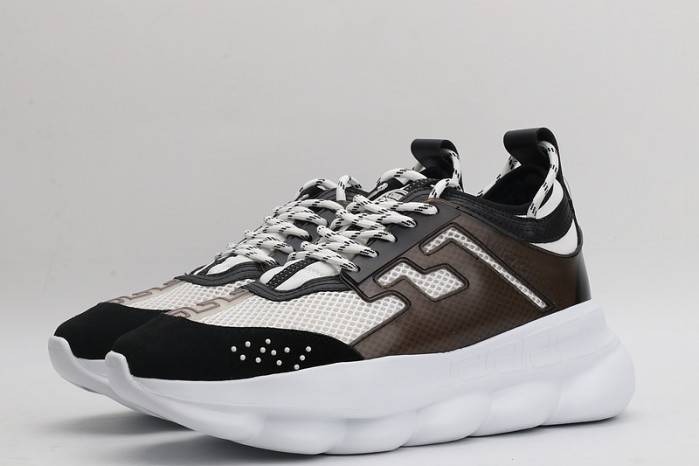 VERS SNEAKERS