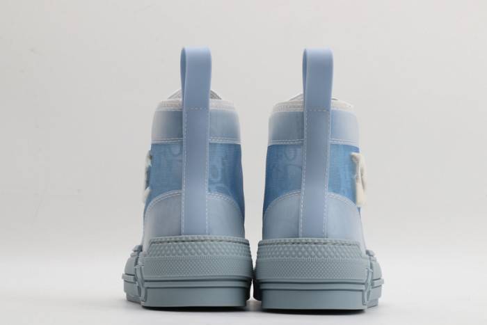 D10R B23 Oblique High Top Sneaker