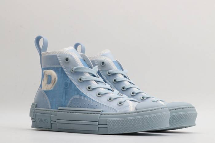 D10R B23 Oblique High Top Sneaker
