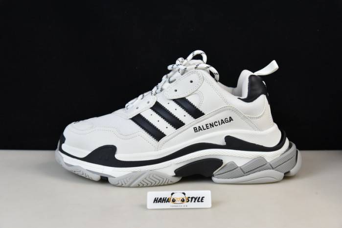 BLCG Sneaker Triple.s.524039 W2FW1 4701