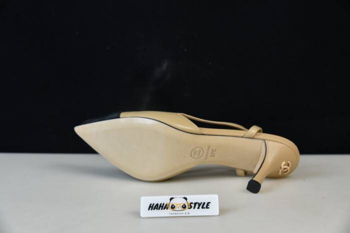 CHA*NEL heels