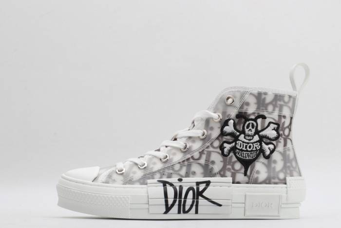 D10R B23 Oblique High Top Sneakers