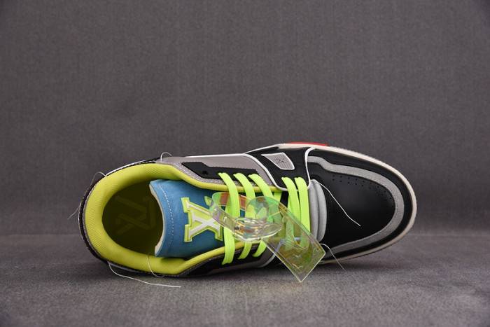 LOUI VUITTO SNEAKER