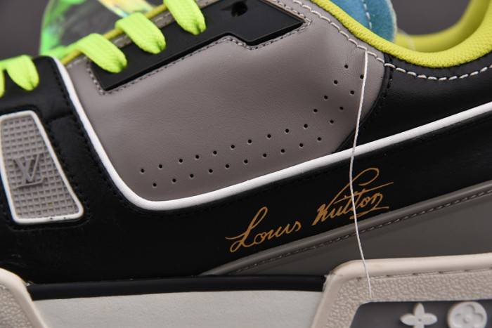 LOUI VUITTO SNEAKER