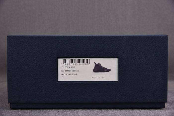 D10R B28 Oblique High Top Sneaker