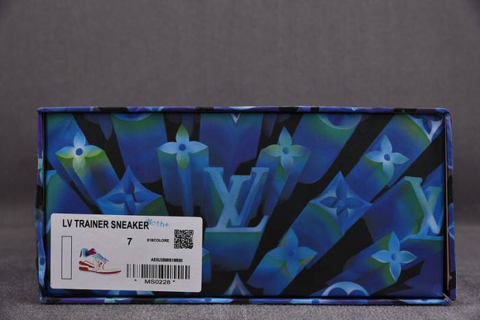 LOUI VUITTO SNEAKER