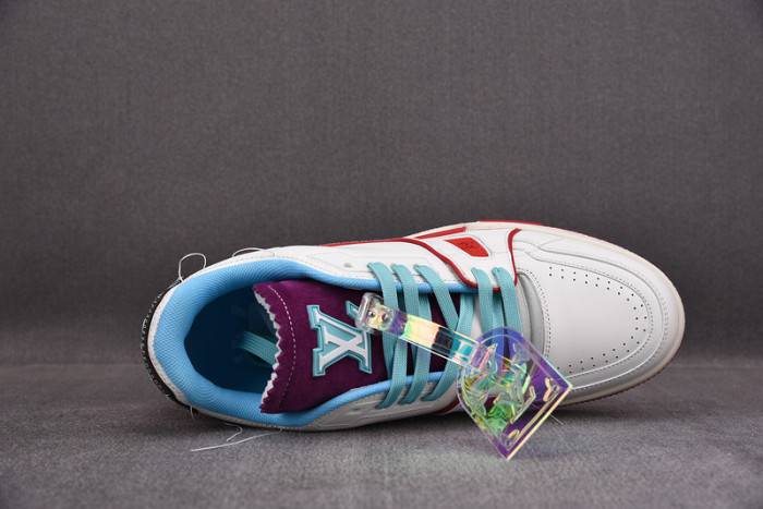 LOUI VUITTO SNEAKER