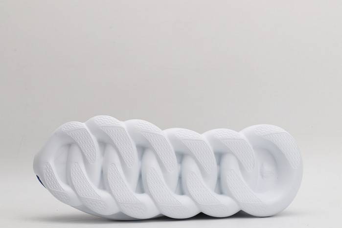VERS SNEAKERS