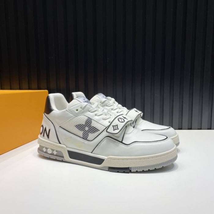 LOUI VUITTO SNEAKER