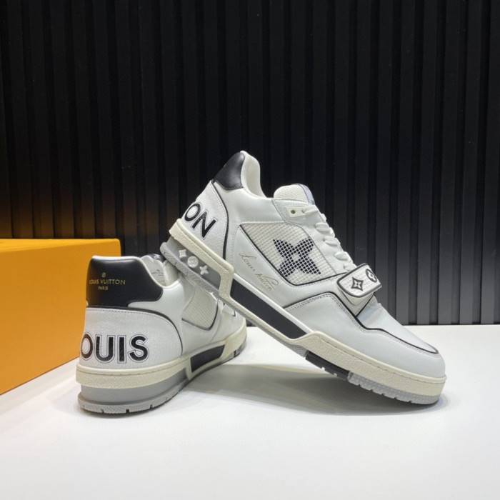 LOUI VUITTO SNEAKER