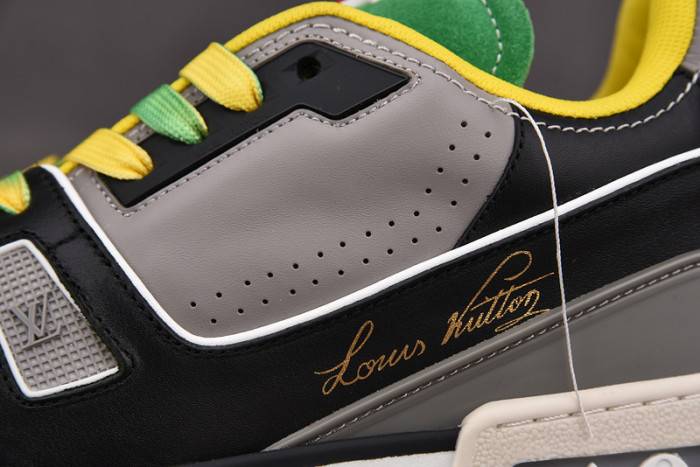 LOUI VUITTO SNEAKER