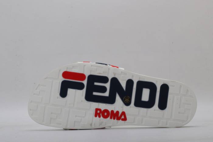 FEND1 SLIPPERS