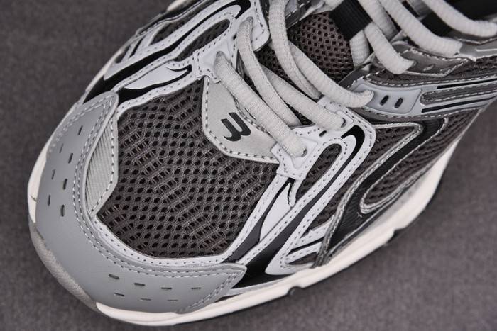 Ba*len*cia*ga x-pander