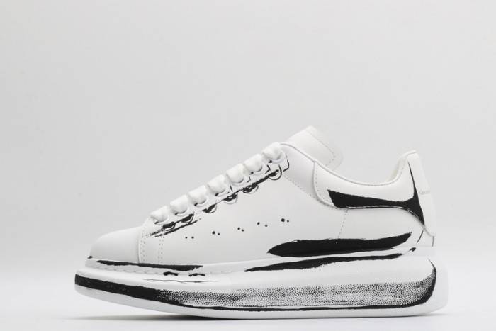MQ Sneakers