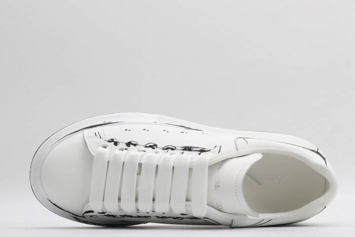 MQ Sneakers